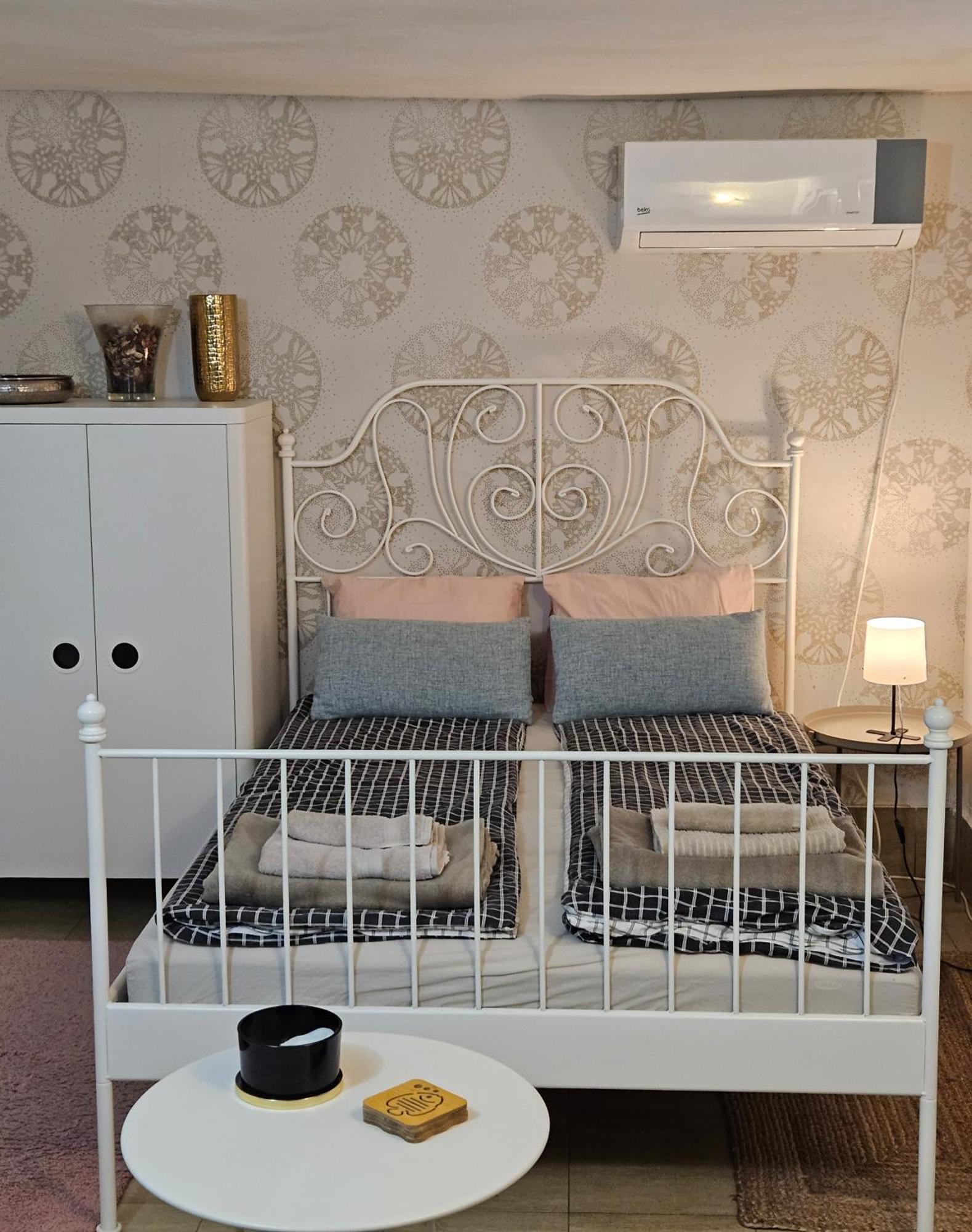 סמדרבו Apartman Podrumce,Netflix, Besplatan Parking מראה חיצוני תמונה